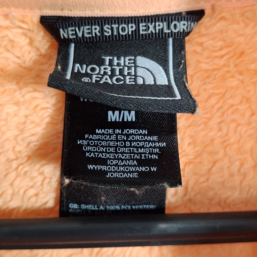 Northface Jacket Size Medium - image 4